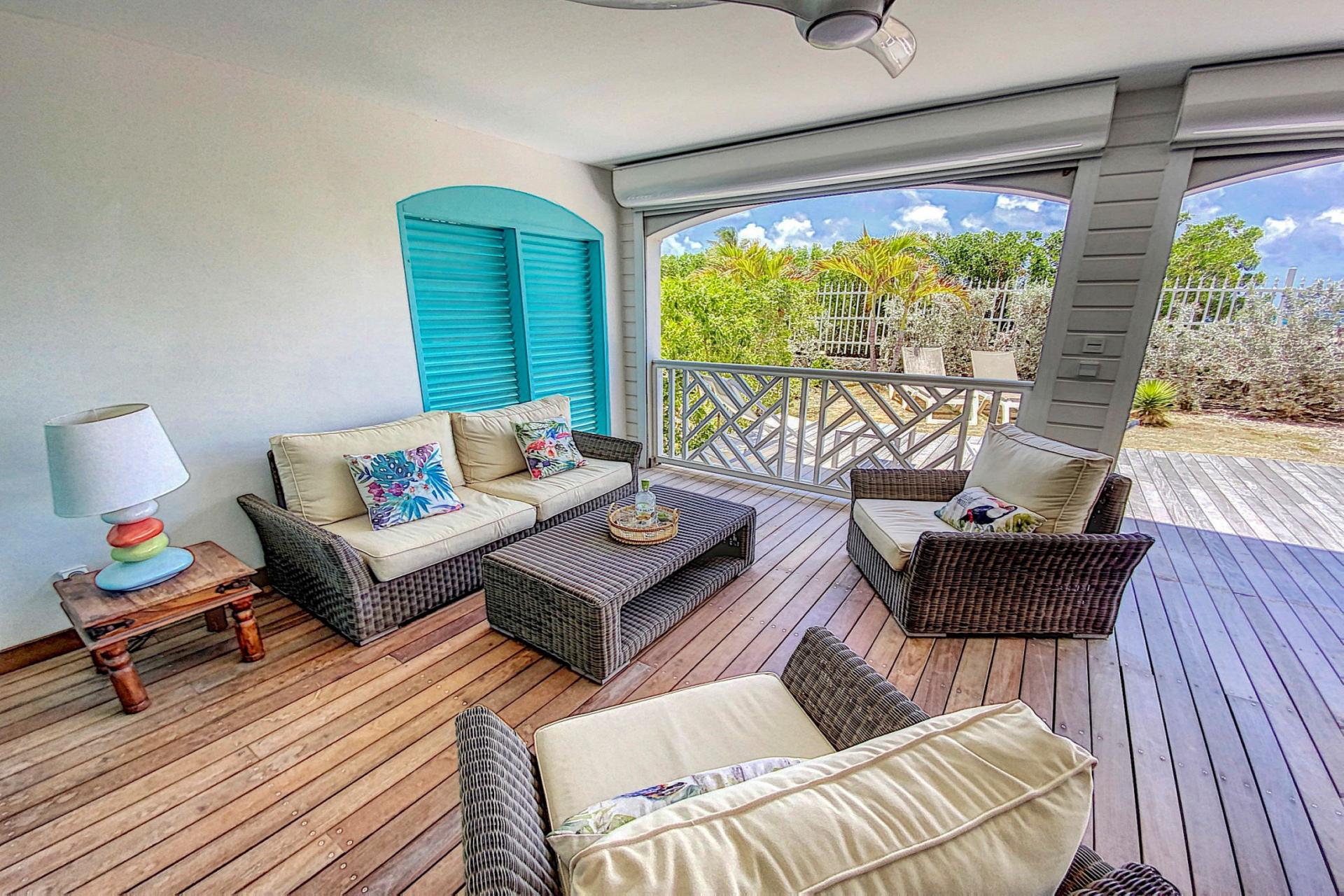 A louer appartement Front de mer BO Saint Martin-terrasse-1